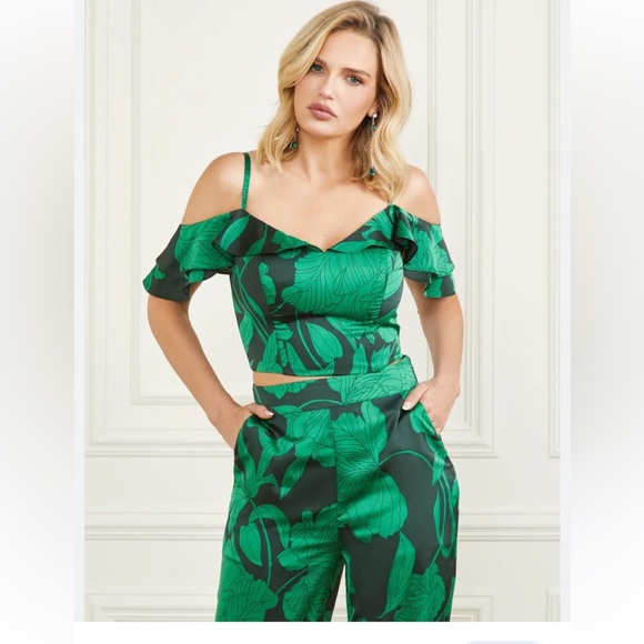 Marciano Emerald Green-Black Cold-Shoulder Crop Top - Size XS - Picture 3 of 12